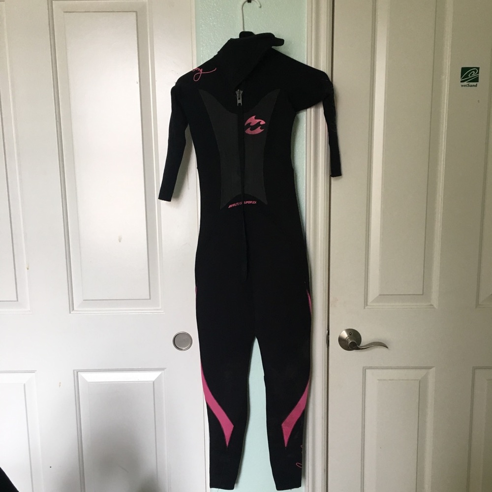 🌊BILLABONG WETSUIT🌊